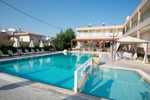 Barbie Hotel Apartments 2 estrellas en Ialisos