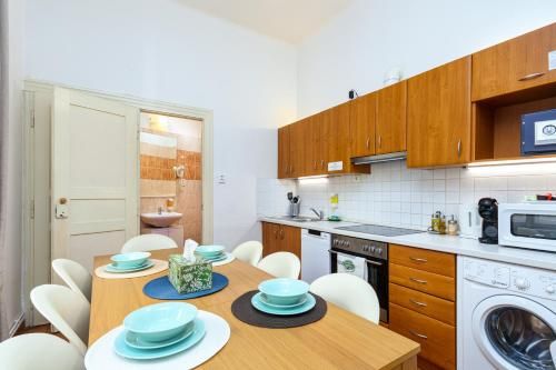 Vincanto Apartments Oldtown 3