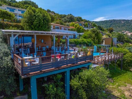 Domaine Bagia Donne 2