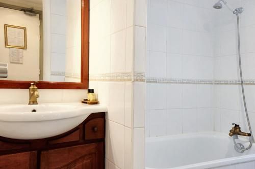 Hôtel du Château 3