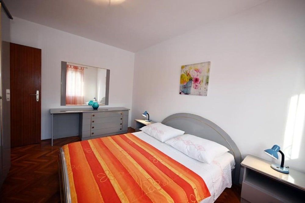 Apartment Mihovilovic 2