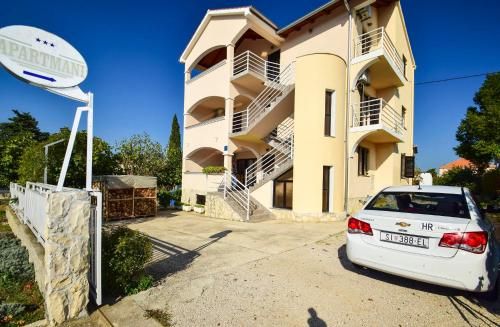 Apartments Marko 527 2