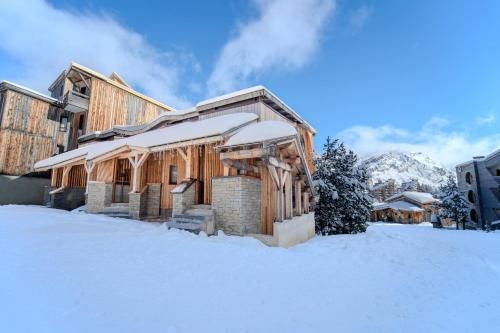Chalet Neva - luxury chalet with sauna by Avoriaz Chalets 3