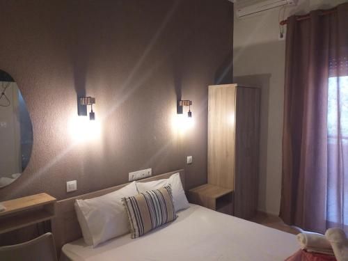 Hotel Isidora 2 estrelas em Alexandroupolis