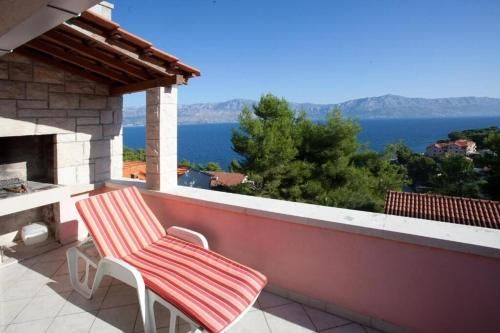 Apartments Damir 3 estrelas em Postira