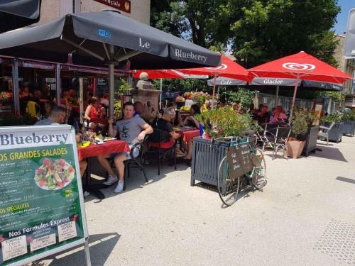 Hôtel-Restaurant Le Blueberry 3