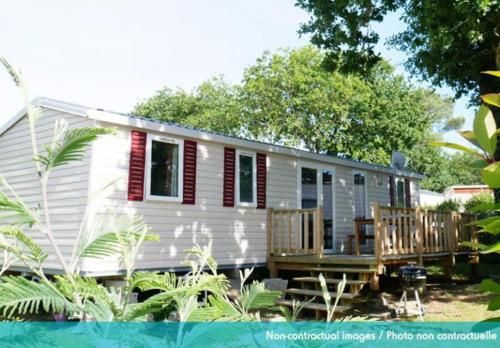 Camping Officiel Siblu Domaine de Dugny 3