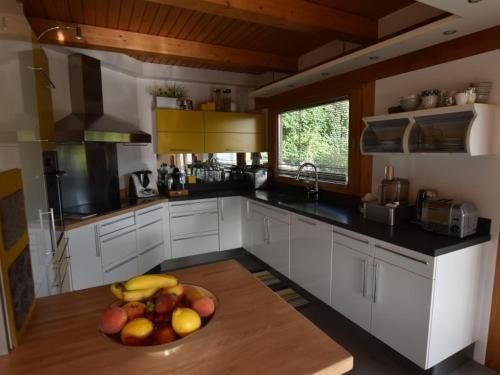 Chalet spacieux, skis aux pieds avec sauna, jacuzzi et salle de sport, proche centre et pistes - FR-1-467-68 3