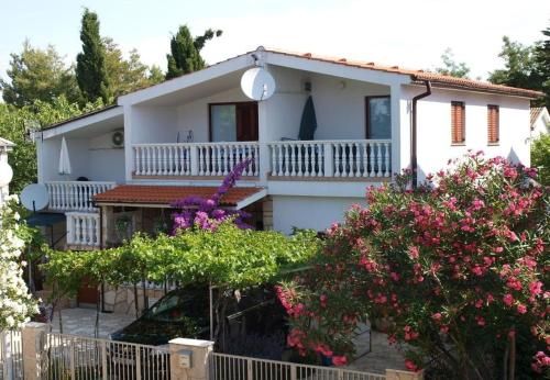 Apartment Dobri 2 étoiles à Privlaka