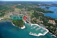 Anamarija Apartments near the beach and the fantastic Adria Sea with over 10 small islands close by