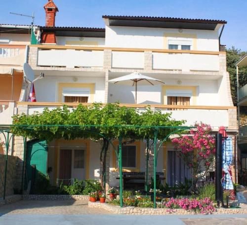 Apartments Stjepan 3 estrellas en Pag
