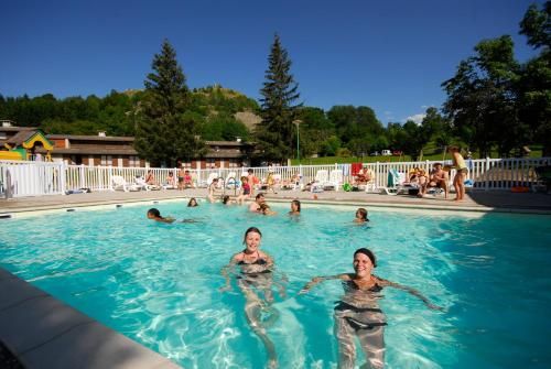 VVF Haute Loire Saint-Julien-Chapteuil 3