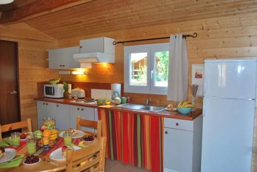 Lagrange Grand Bleu Vacances - Residence Les Ségalières 3