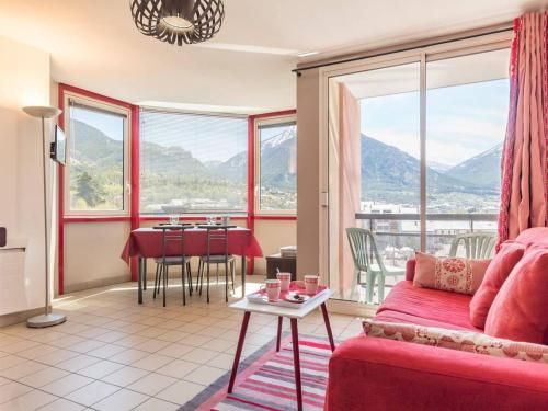 Appart 2 pièces avec balcon, près des pistes - Briançon - FR-1-330C-20 2 estrelas em Briançon