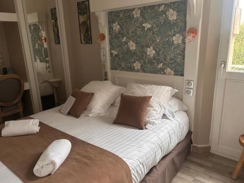 Logis Hôtel- Restaurant Le Relais Guillaume de Normandy 2