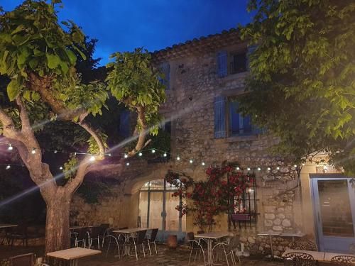 Le Mas de Valaurie 3