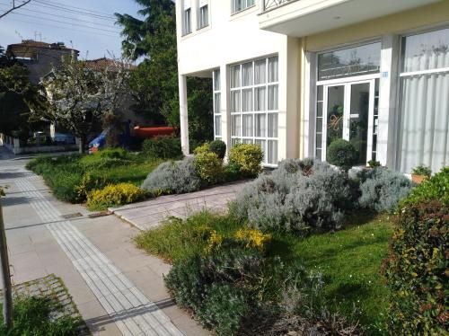 Olympia 2 étoiles à Édessa