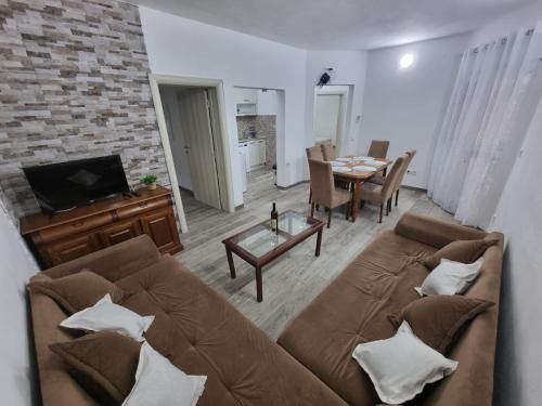 Apartments Vukmarković 3 estrelas em Sutomore