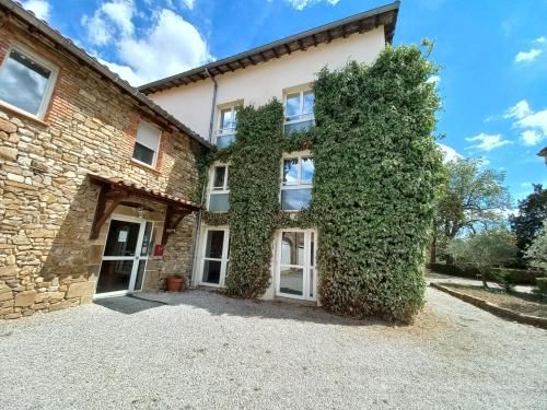 Hôtel La Métairie & Piscine 3