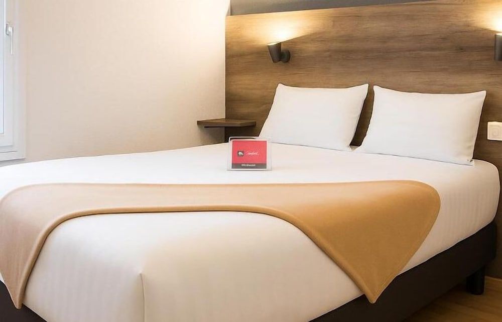 Brit Hotel Essentiel Limoges Nord ** 3