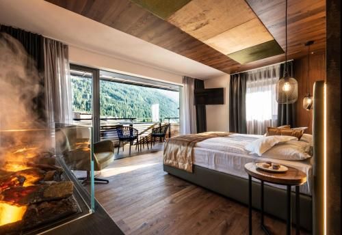 Hotel Ladinia Dolomites View 3