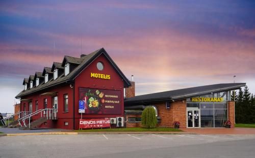 Timėjas 3 étoiles à Kaunas