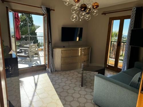 Hotel Lora RDA Luxury 2