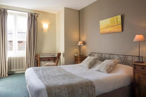 Le Relais du çatey 3 estrelas em LʼIsle-dʼAbeau