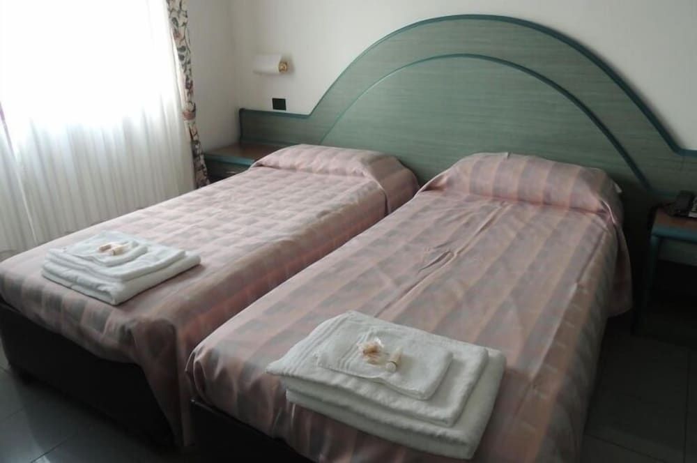 Albergo Ristorante Delfino 3