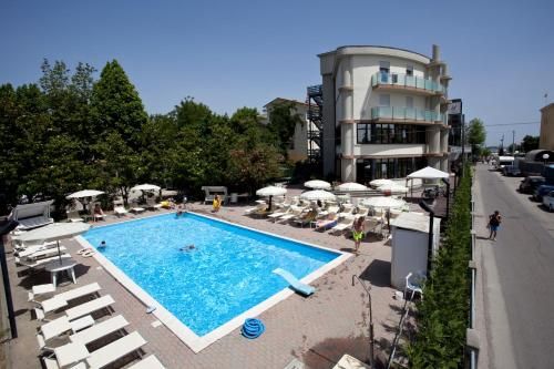 Hotel Capitol 4 estrelas em San Mauro a Mare