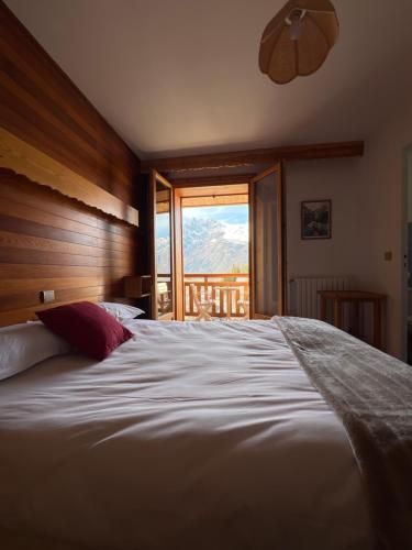 Hôtel Restaurant La Pendine 2 estrelas em Puy-Saint-Vincent