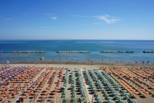 Hotel International 2