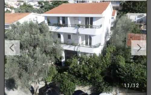 Apartments and Room MV 2