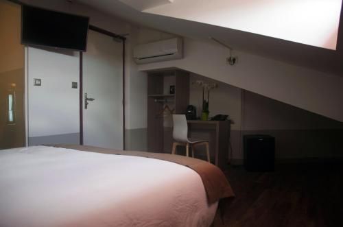 Hôtel Des Amandiers 3