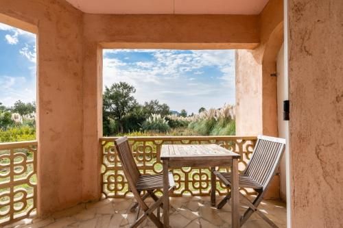 Domaine De Caranella 2