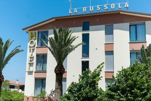Hotel La Bussola 2