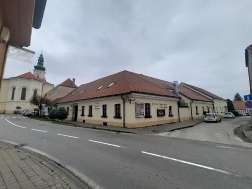 Hotel Sebastian u Hoffera 3 estrellas en Modra