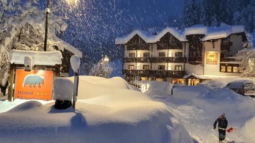 Hotel Montana 3 estrelas em Pinzolo