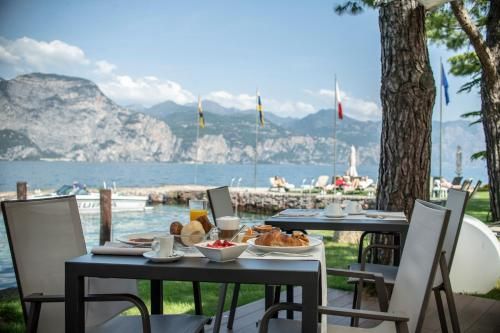 Hotel Du Lac - Relax Attitude Hotel 3