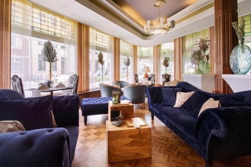 Grand Hotel Monopole 2