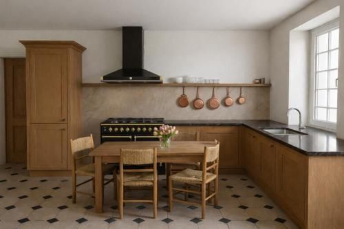 Château de Vault de Lugny 3