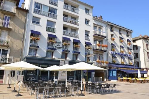 Hôtel Le Square 2 estrelas em Aurillac