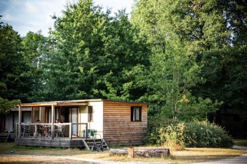 Huttopia Les Châteaux 3 étoiles à Bracieux