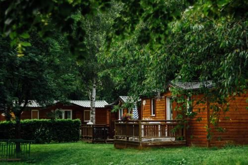 Camping Le Malazéou Wellness Sport Camping 4 estrellas en Ax-les-Thermes
