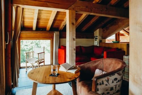 Le Cochet by Lodji 2