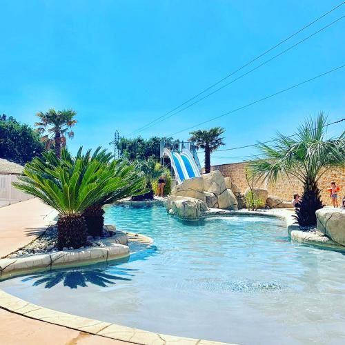 Camping La Montagne 4 estrelas em Sorgues