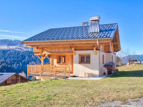 Chalet typique, 4 chambres, vue montagne, WIFI, parking - FR-1-505-66 2