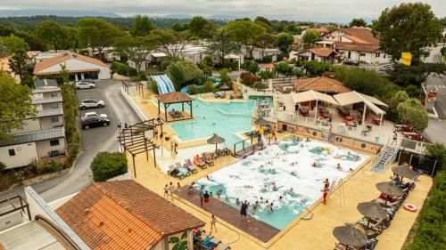 Camping Domaine Berrua - Maeva Sélection 2