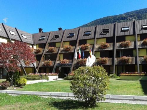 Centro Pineta Family Hotel & Wellness 3 estrelas em Pinzolo