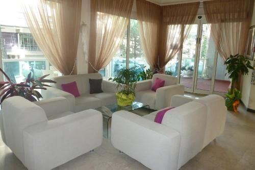 Hotel Astra 2